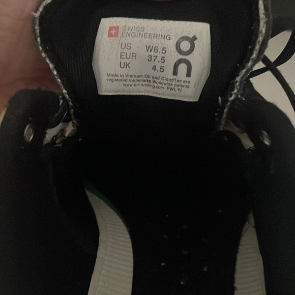 ON Running cloud x - white/black - Picture 4 of 7